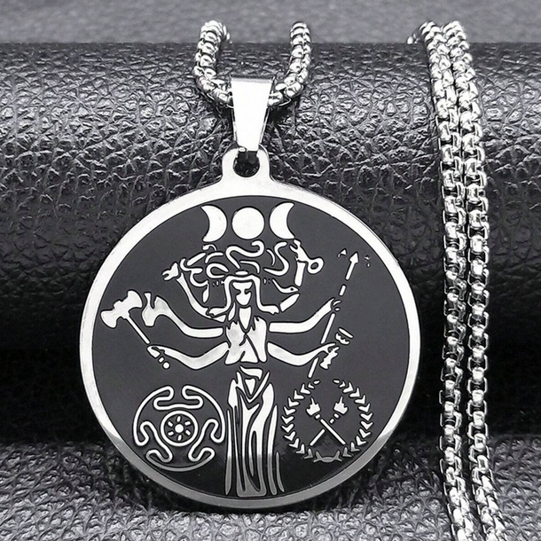 Ασημί Ατσάλινο Μενταγιόν Triple Moon Hecate