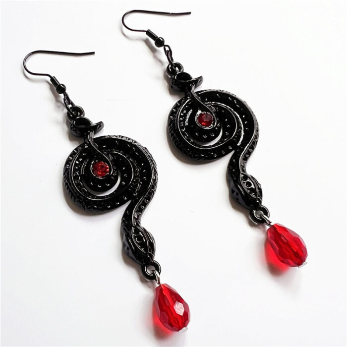 Μαύρα Gothic Σκουλαρίκια Red Crystal Spiral Snakes